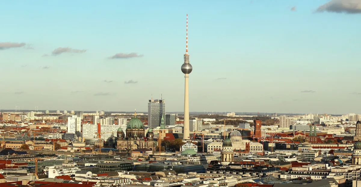 Berlin Mitte panorama with the TV tower: Germany sets no permit or nationality rule for buyers
