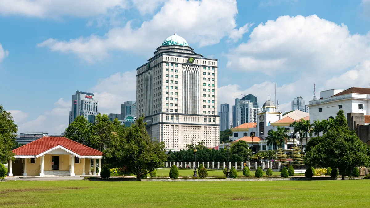 Johor Bahru, where a foreign seller's exit tax is worked out