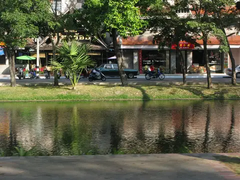 Chiang Mai city streets — the market where the 8-step condo buying process closes